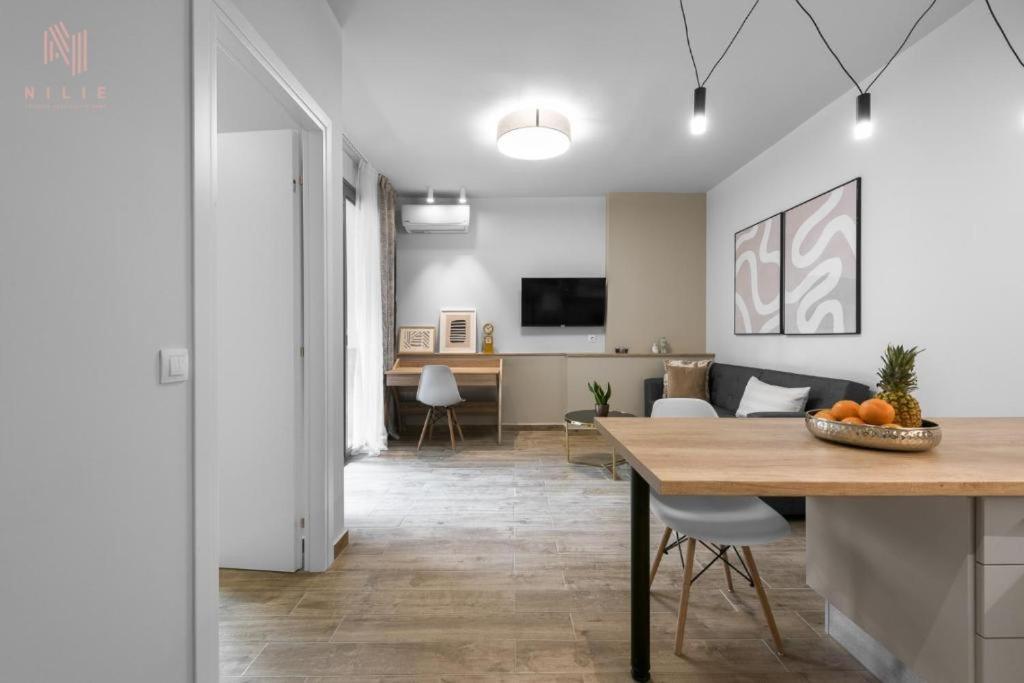Big Apple And Apartments, Nilie Hospitality Mgmt
