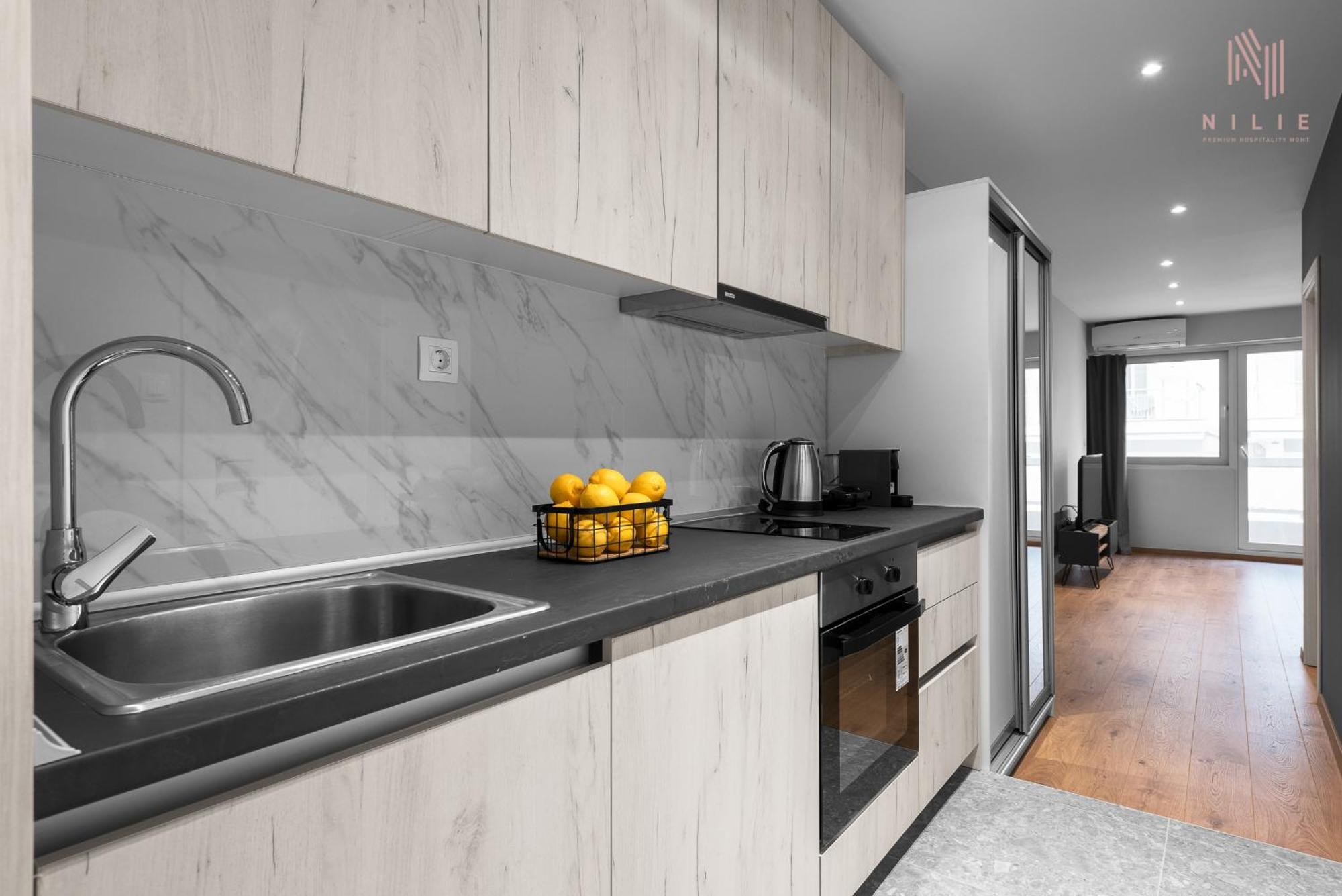 Big Apple And Apartments, Nilie Hospitality Mgmt *