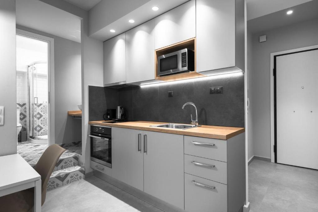 Big Apple And Apartments, Nilie Hospitality Mgmt